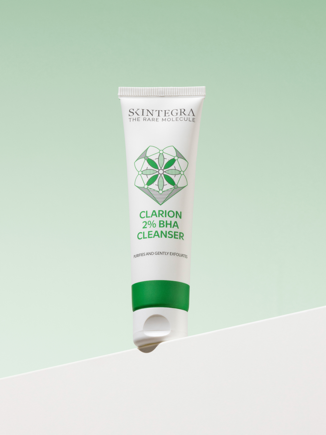 Skintegra Clarion 2% BHA Cleanser mikroeksfolirajući gel sa 2% BHA za akne i začepljene pore u tubi od 50 ml